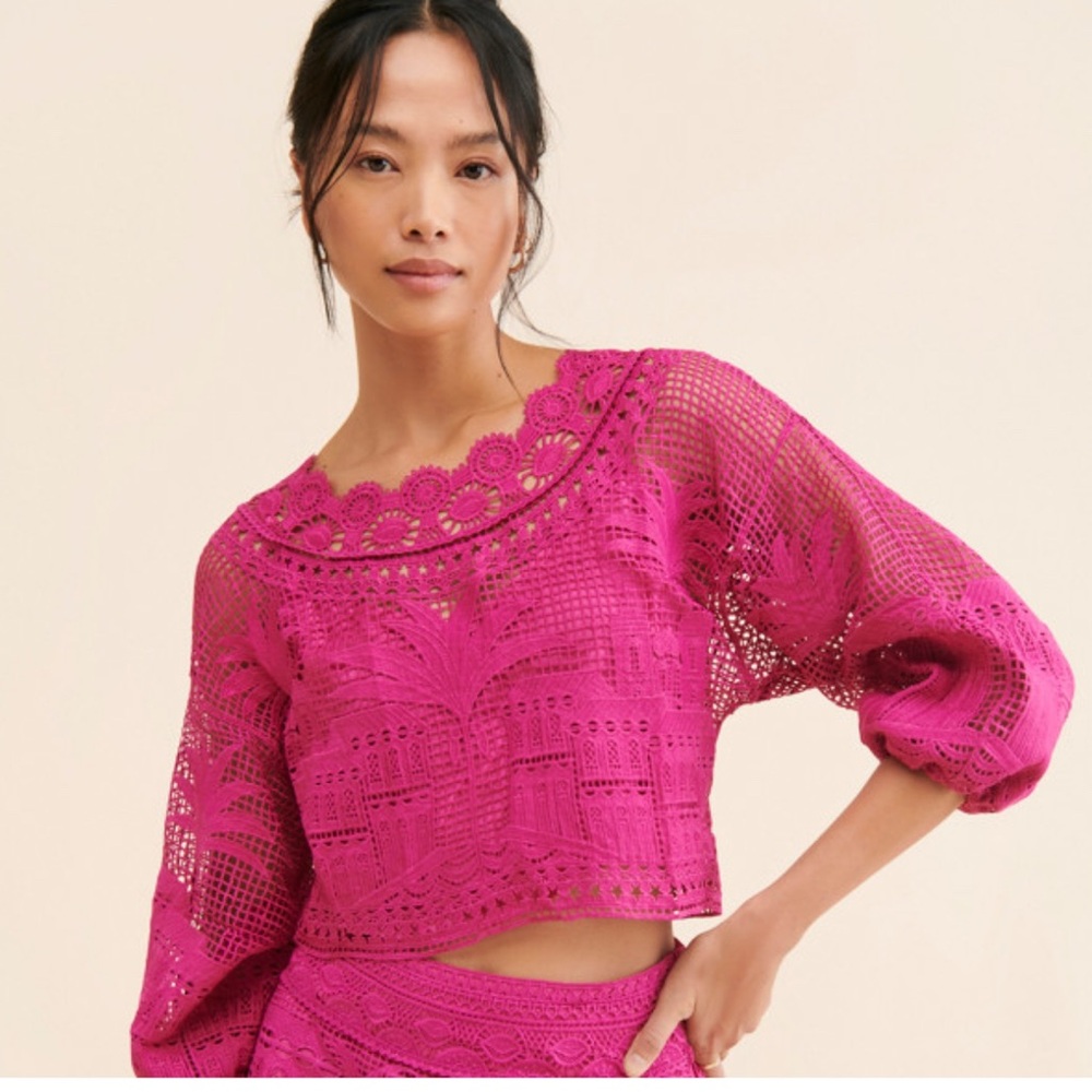 Farm Rio NWT Alucina Lace Cropped Top with Camisole